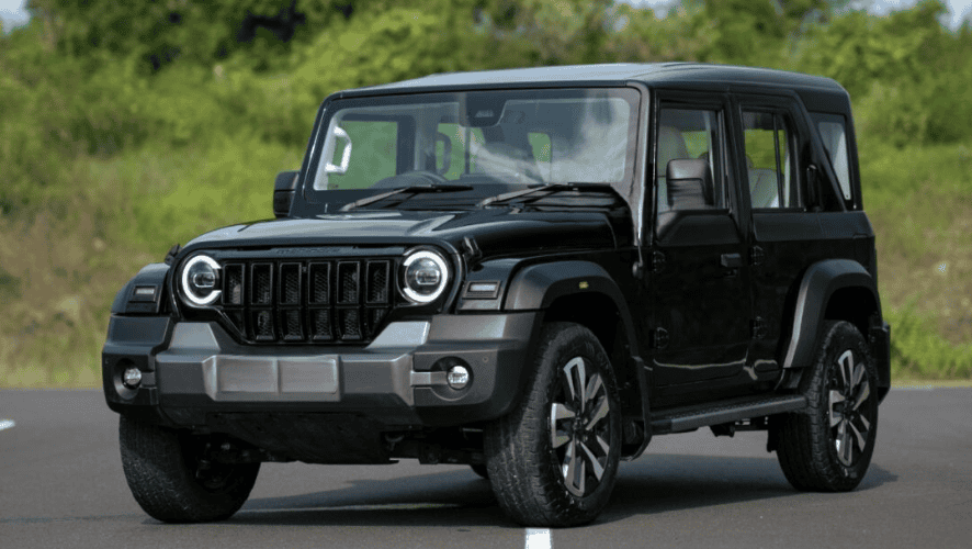 Thar Roxx 4×2 (Automatic) - Image 3